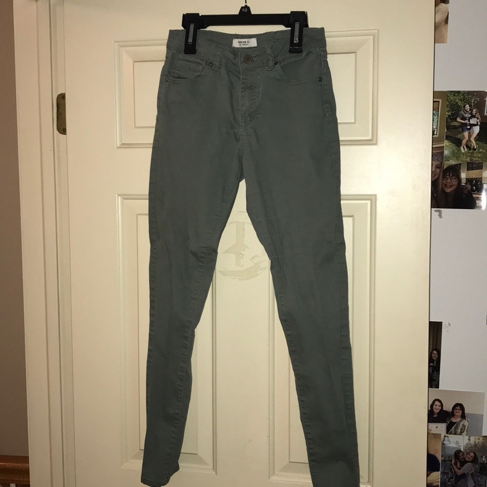 Forever 21 Skinny Jeans